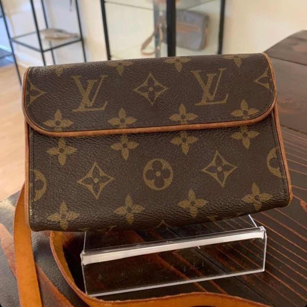 Louis Vuitton Pochette Florentine Fanny Pack